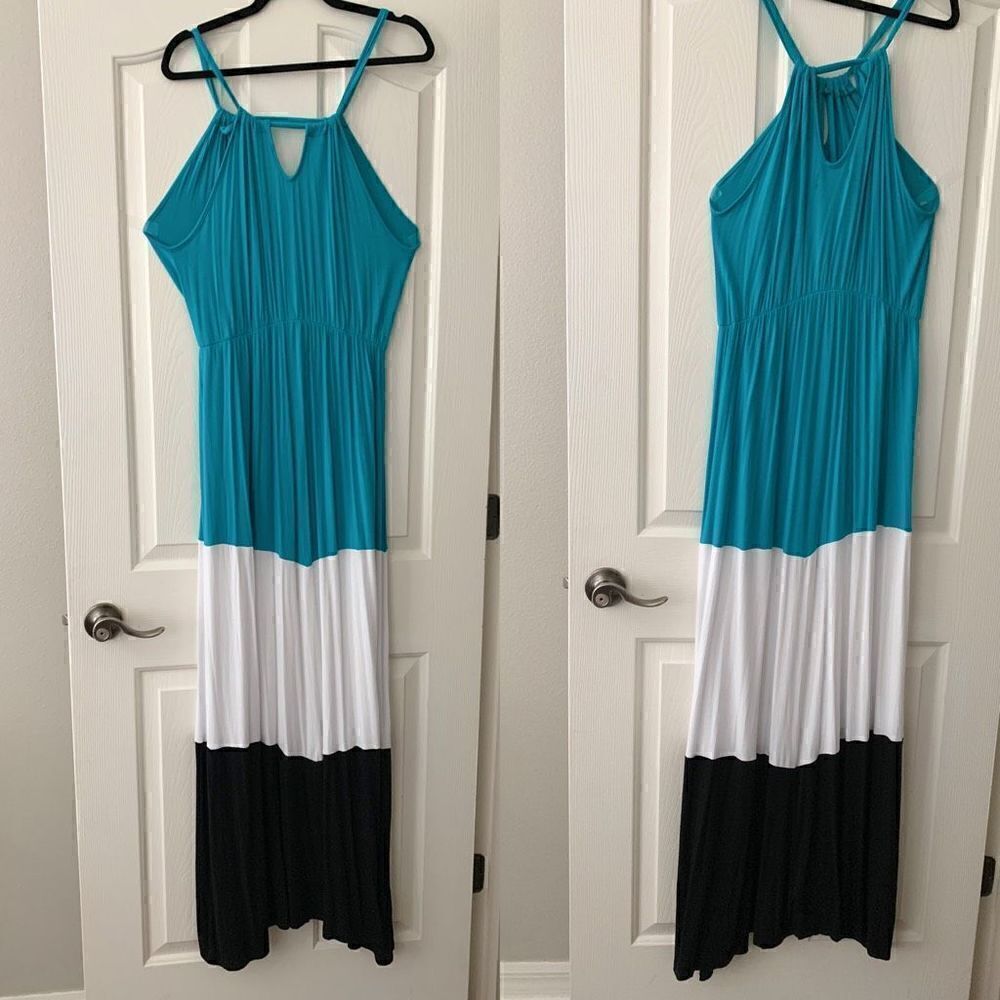 Kranda | Color Block Maxi Dress